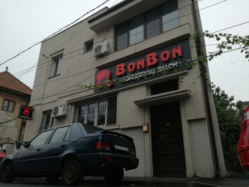 Inchiriere Salon Zona Timpuri Noi Salon Infrumusetare Spatiu