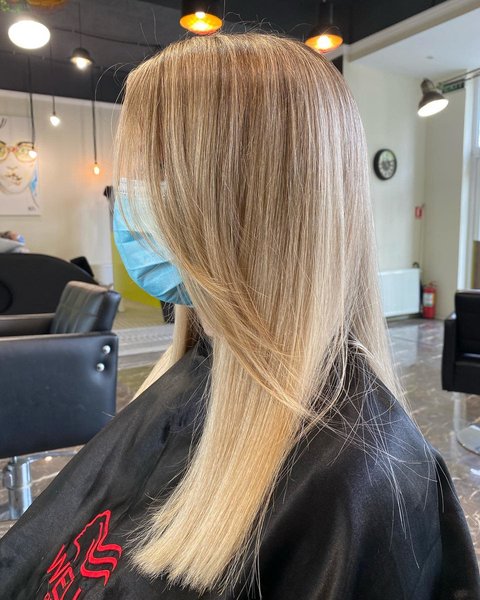BlackHat Hair Studio - Salon de 