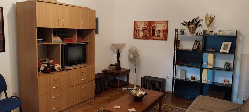 Apartament 2 camere Cismigiu, Sala Palatului, 2 camere vanzare - anuntul.ro -